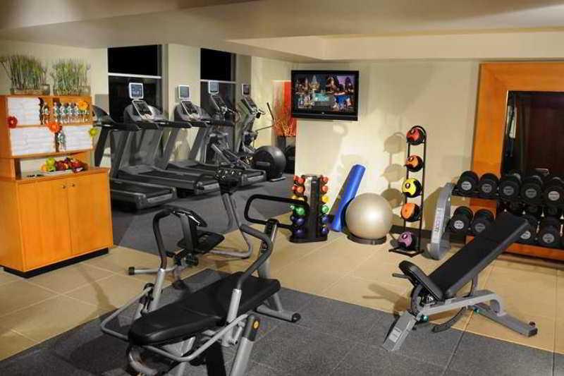 Doubletree Suites By Hilton Nyc - Times Square 纽约 外观 照片