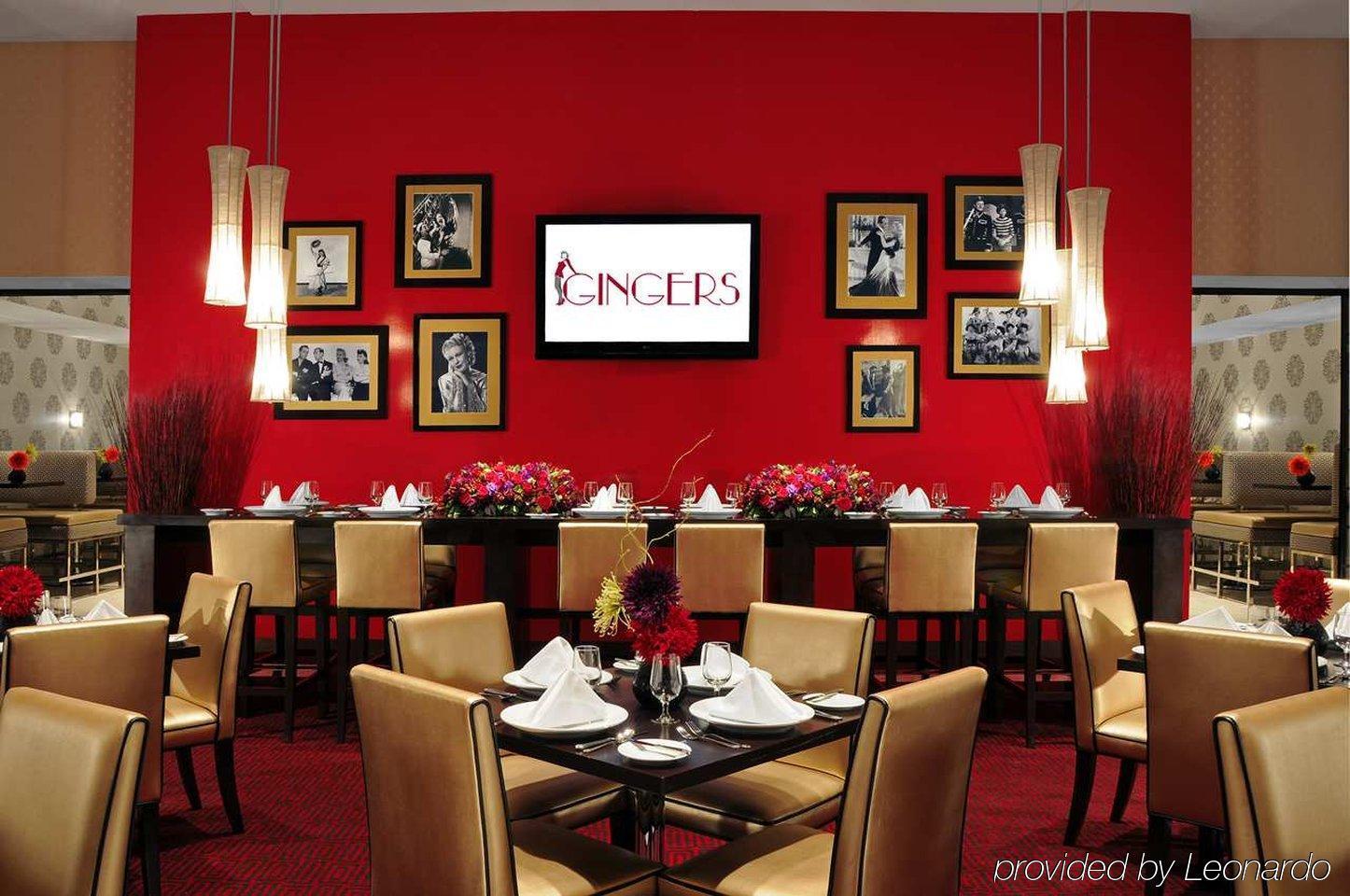 Doubletree Suites By Hilton Nyc - Times Square 纽约 餐厅 照片